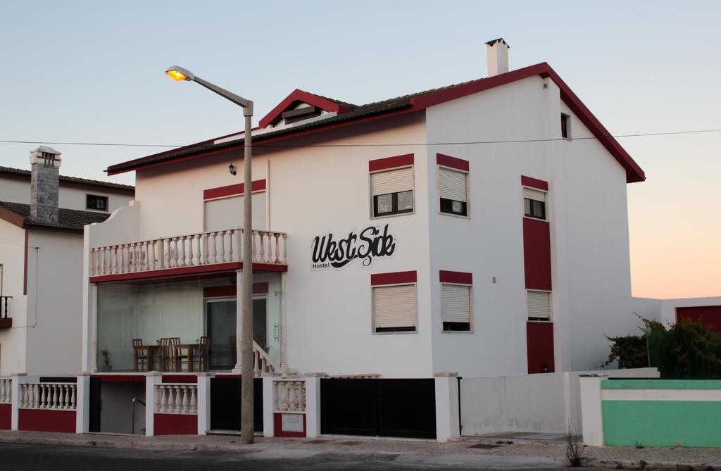 West Side Guesthouse Peniche Bagian luar foto