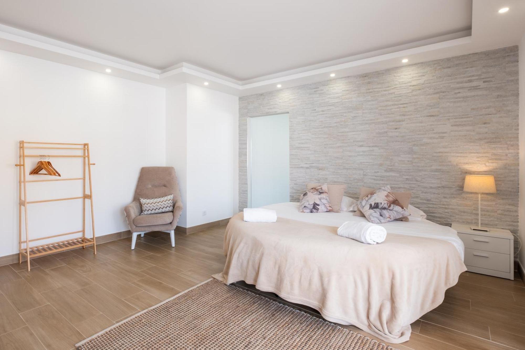 West Side Guesthouse Peniche Bagian luar foto