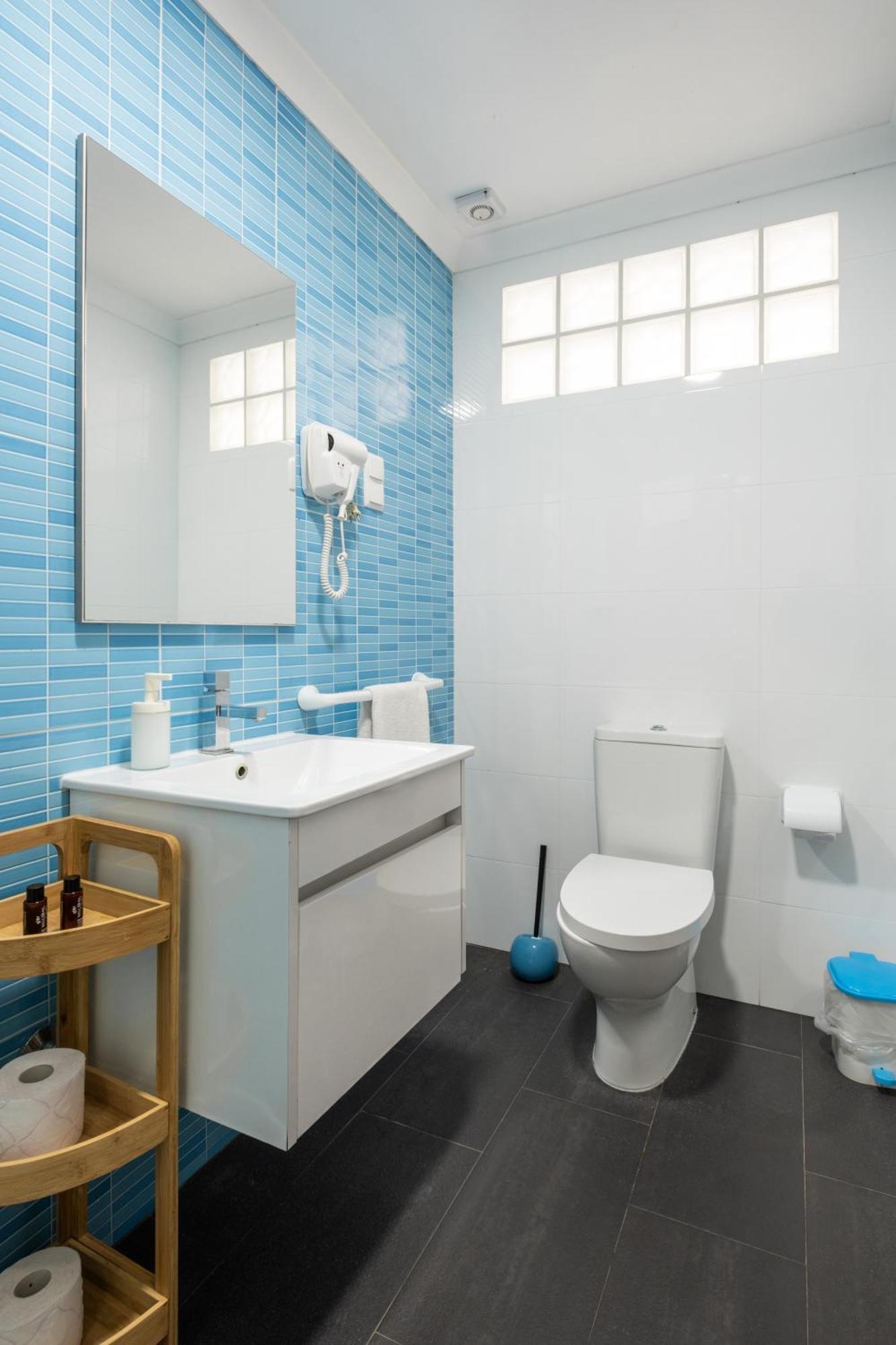 West Side Guesthouse Peniche Bagian luar foto