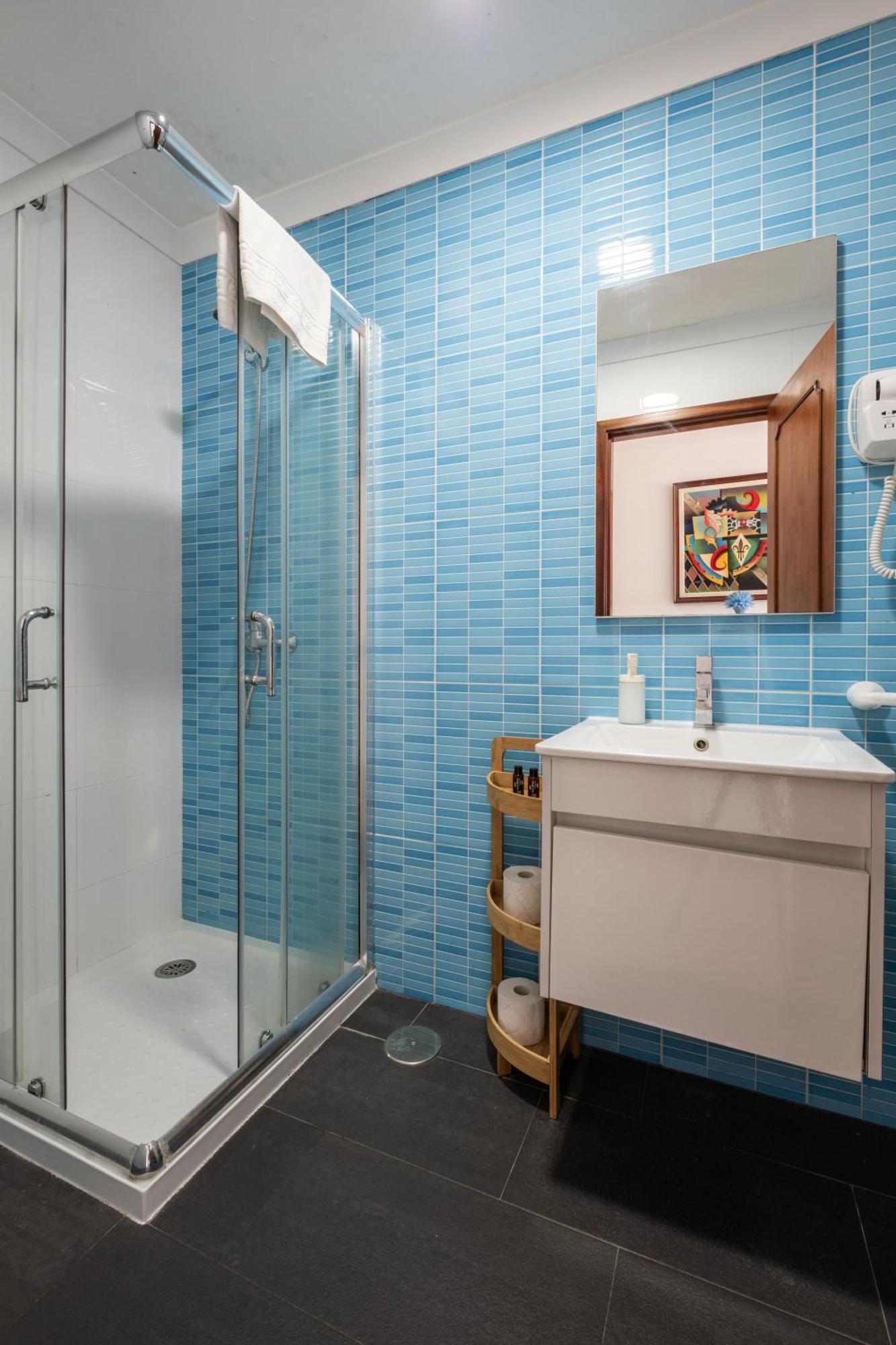 West Side Guesthouse Peniche Bagian luar foto